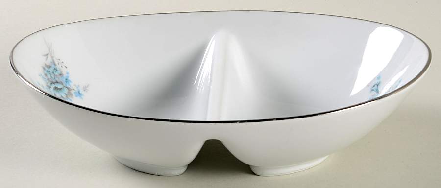 Sonnet 10" Oval Divided Vegetable Bowl by Noritake-1