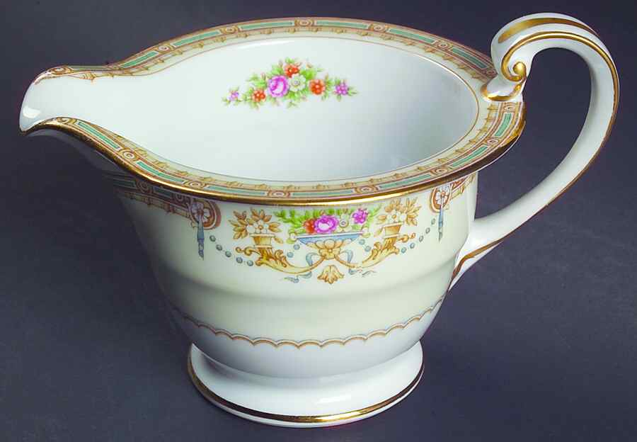 Sonoda Creamer by Noritake-1