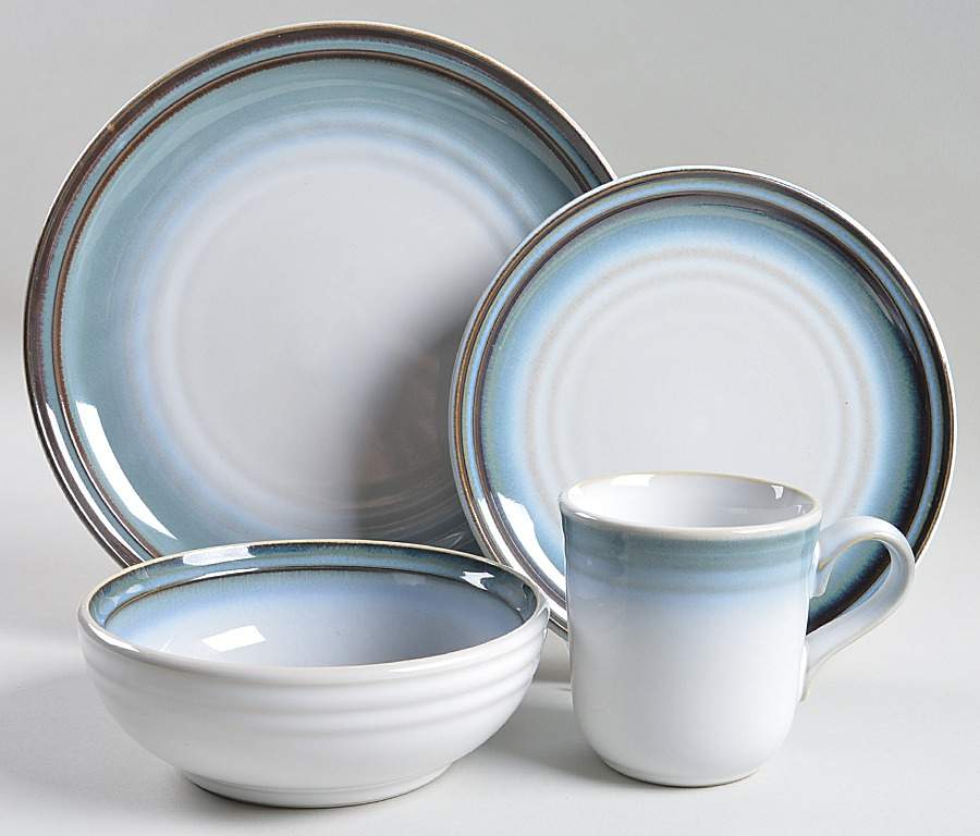 Sorcerer 4 Piece Place Setting by Noritake-1