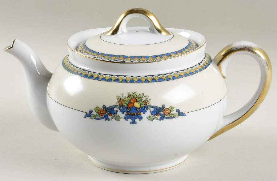 Sorrento Teapot & Lid by Noritake-1