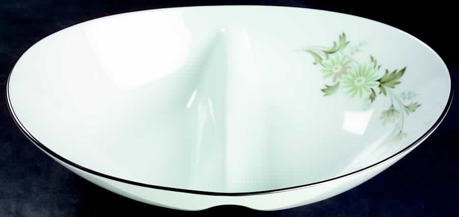 Soroya 10" Oval Divided Vegetable Bowl by Noritake-1