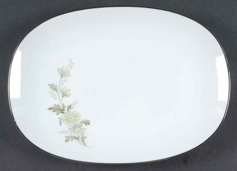 Soroya 11" Oval Serving Platter by Noritake-1
