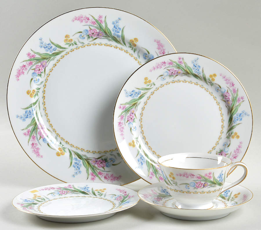 Spring Blossom 5 Piece Place Setting by Noritake-1