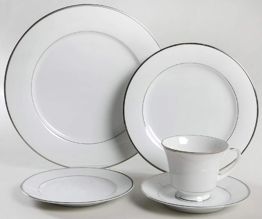 Spectrum (Platinum Rings) 40 Piece Estate Set by Noritake-1