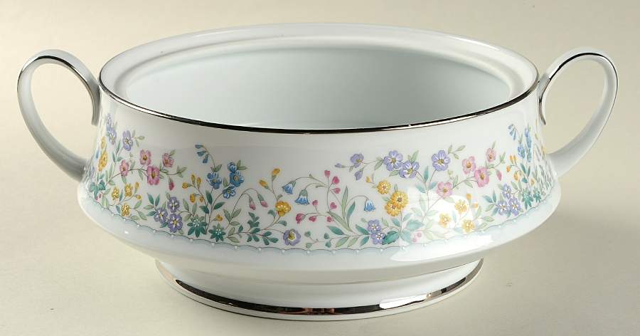 Spring Garden Round Vegetable No Lid by Noritake-1