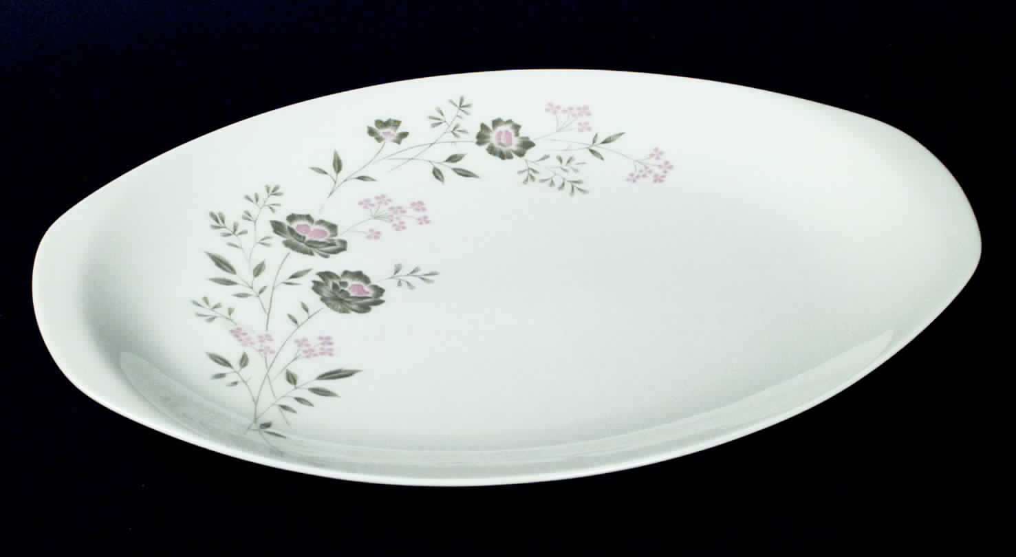 Springdale 14" Oval Serving Platter by Noritake-1