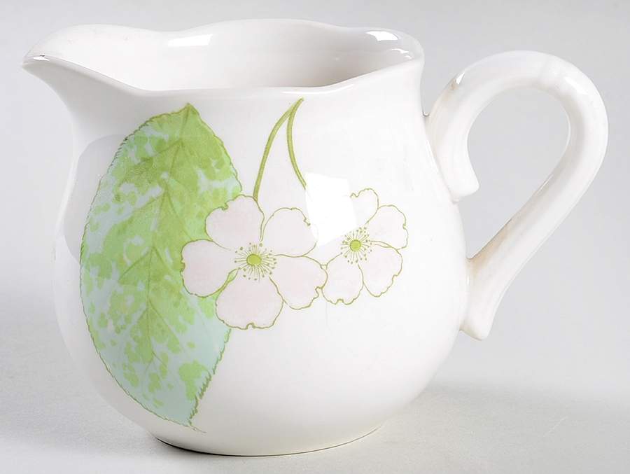 Springtide Creamer by Noritake-1