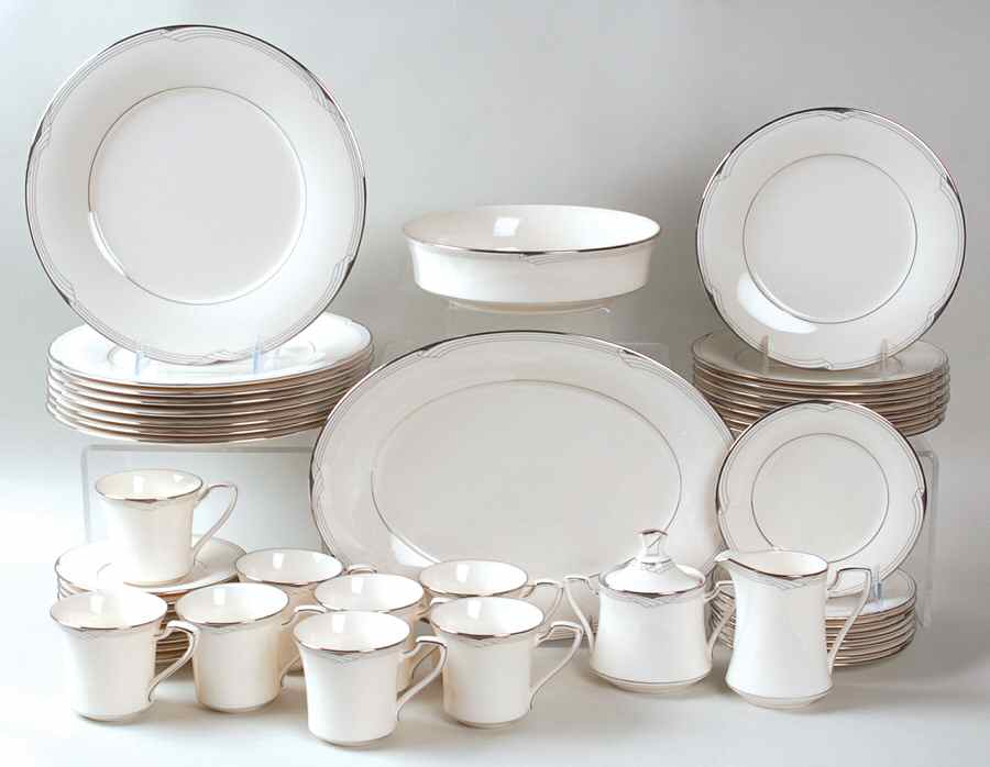 Sterling Cove 45 Piece Estate Set by Noritake-1