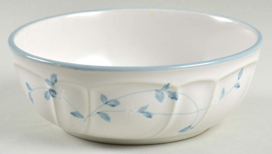 Strawberry Delight Coupe Cereal Bowl by Noritake-1