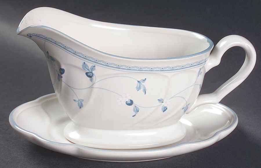 Strawberry Delight Gravy Boat & Underplate (Relish/Butter) by Noritake-1