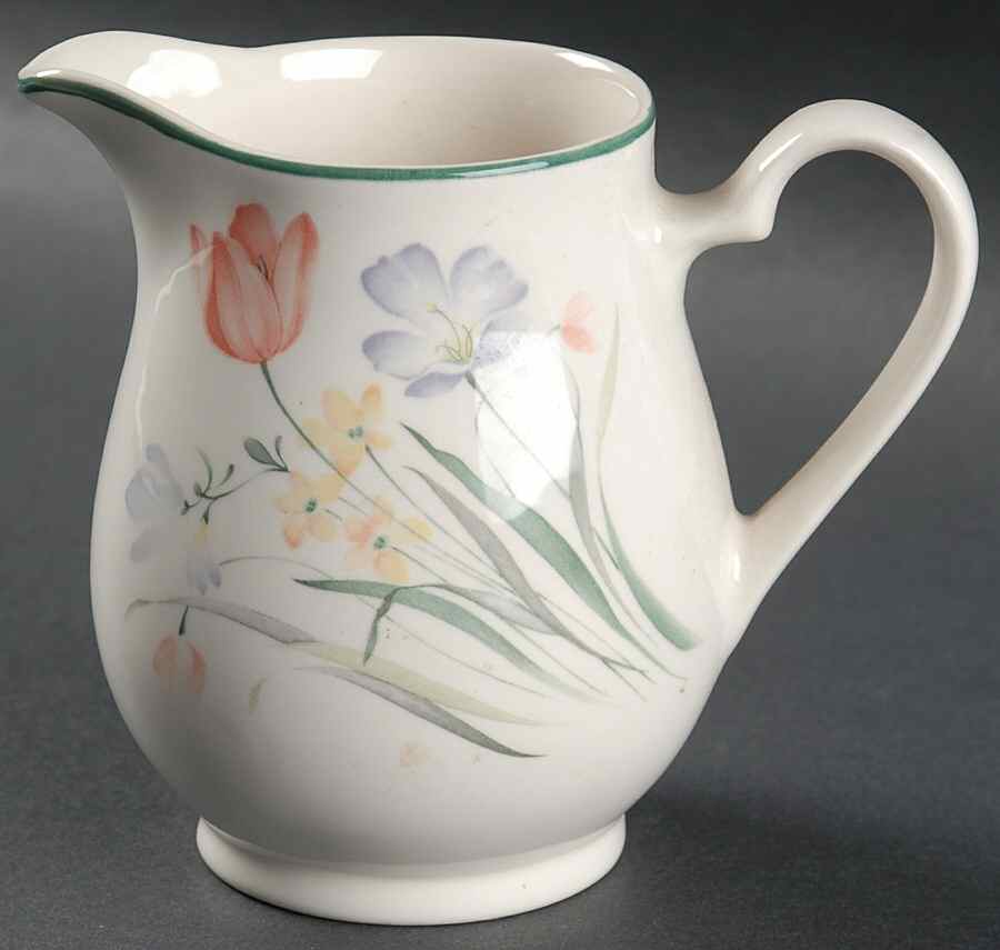 Stepping High Creamer by Noritake-1