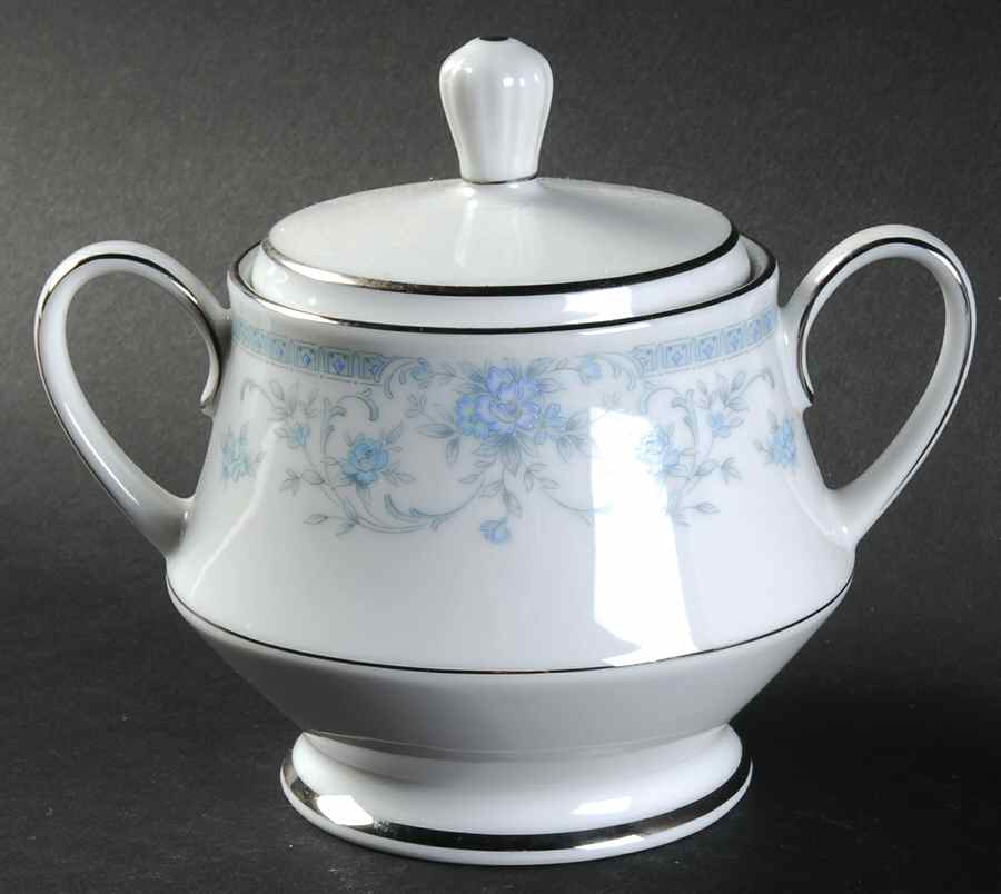 String of Pearls Sugar Bowl & Lid by Noritake-1