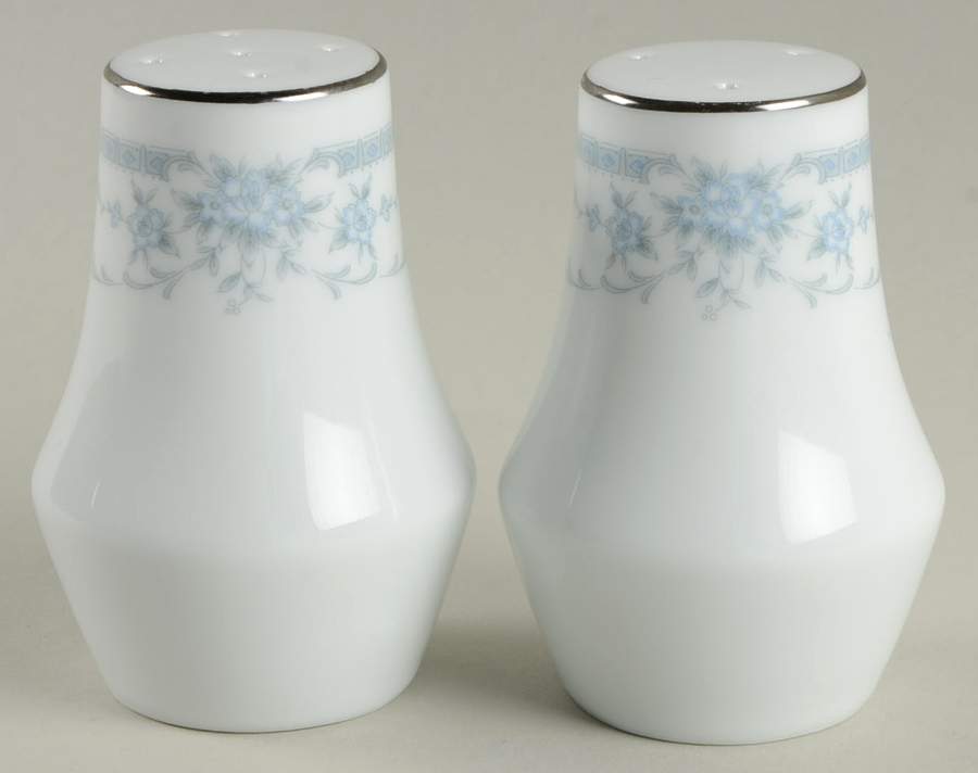 String of Pearls Salt & Pepper Set by Noritake-1