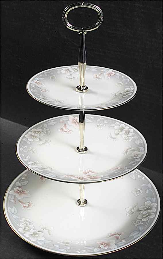 Susan Anne 13 7/8"-14 1/4" 3-Tiered Serving Tray(DP,SP,BB) HC by Noritake-1