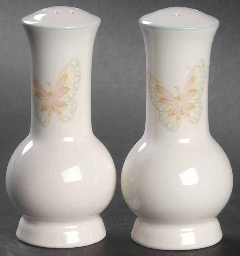 Summer Blossom Salt & Pepper Set by Noritake-1