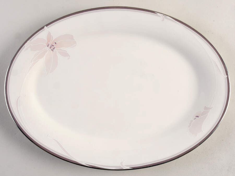Suddenly 14" Oval Serving Platter by Noritake-1