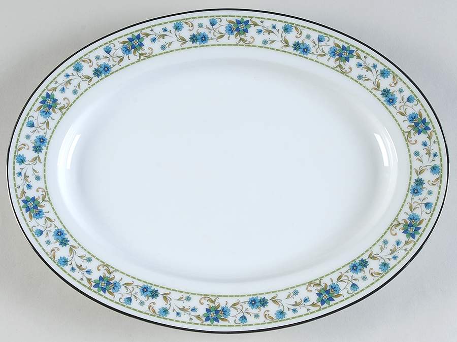 Sue 11" Oval Serving Platter by Noritake-1