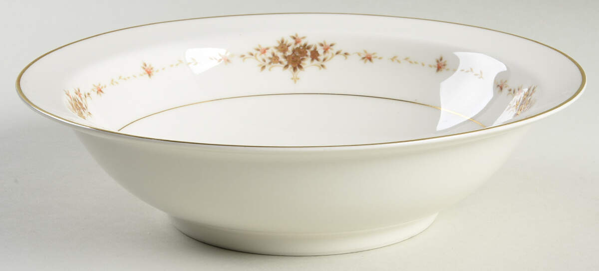 Suffolk 10" Round Vegetable Bowl by Noritake-1