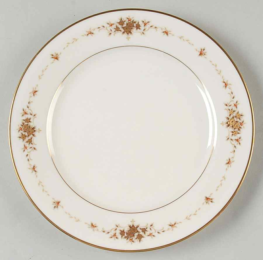 Suffolk Salad Plate by Noritake-1