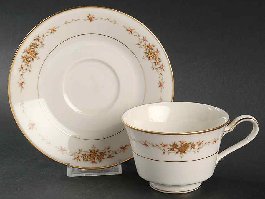 Suffolk Footed Cup & Saucer Set by Noritake-1