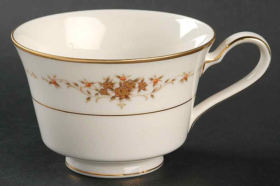 Suffolk Footed Cup by Noritake-1