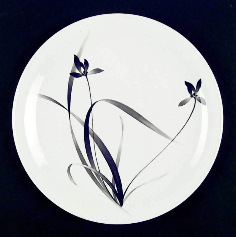 Sumiye Dinner Plate by Noritake-1