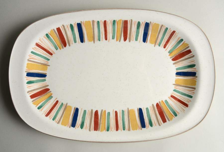 Surprise 14" Oval Serving Platter by Noritake-1