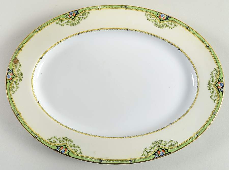 Surrey 11" Oval Serving Platter by Noritake-1