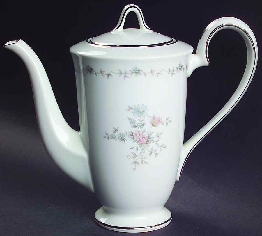 Susanna Small Coffee Pot & Lid by Noritake-1