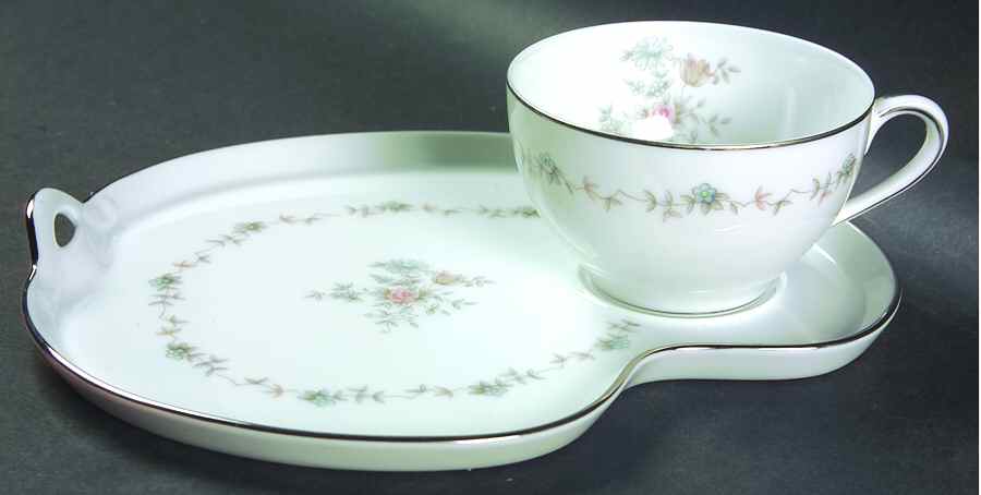 Susanna Snack Plate & Cup Set by Noritake-1