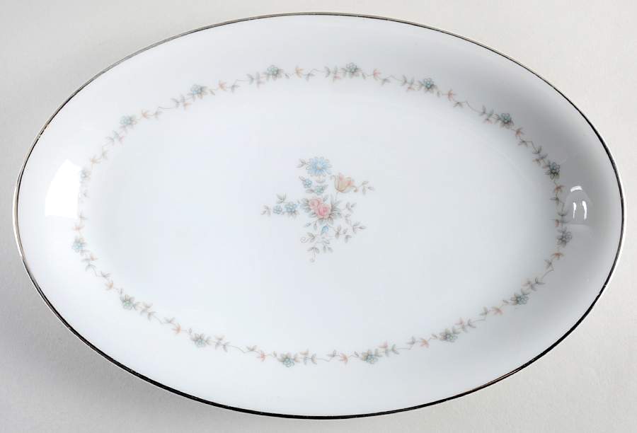 Susanna 12" Oval Serving Platter by Noritake-1