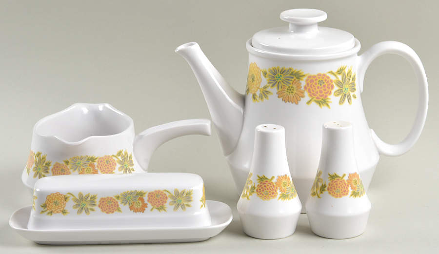 Sunny Side Completer Set by Noritake-1