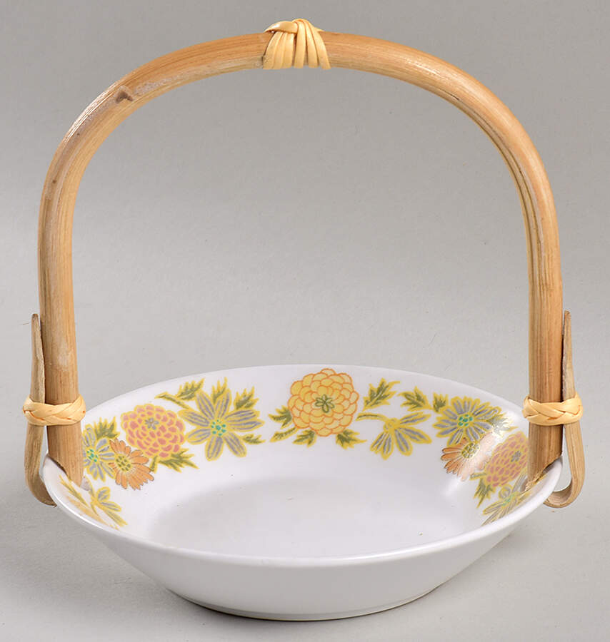 Sunny Side 7''-7 1/4'' Basket W/Bamboo Handle HC by Noritake-1