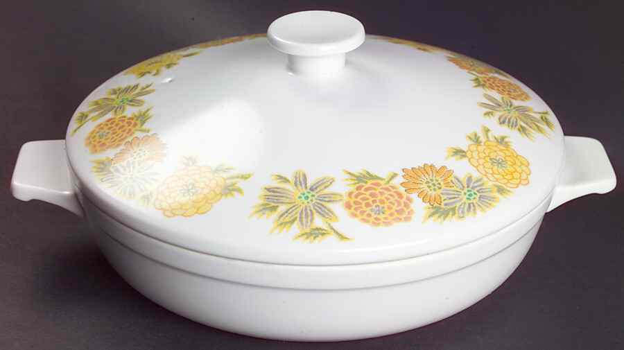 Sunny Side Skillet & Lid by Noritake-1