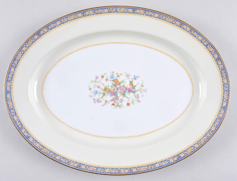 Swansea 13" Oval Serving Platter by Noritake-1