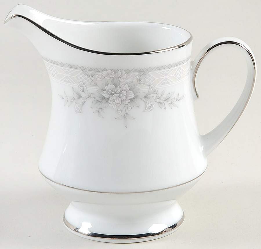 Sweet Leilani Creamer by Noritake-1