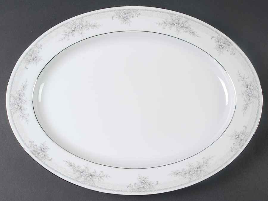 Sweet Leilani 16" Oval Serving Platter by Noritake-1