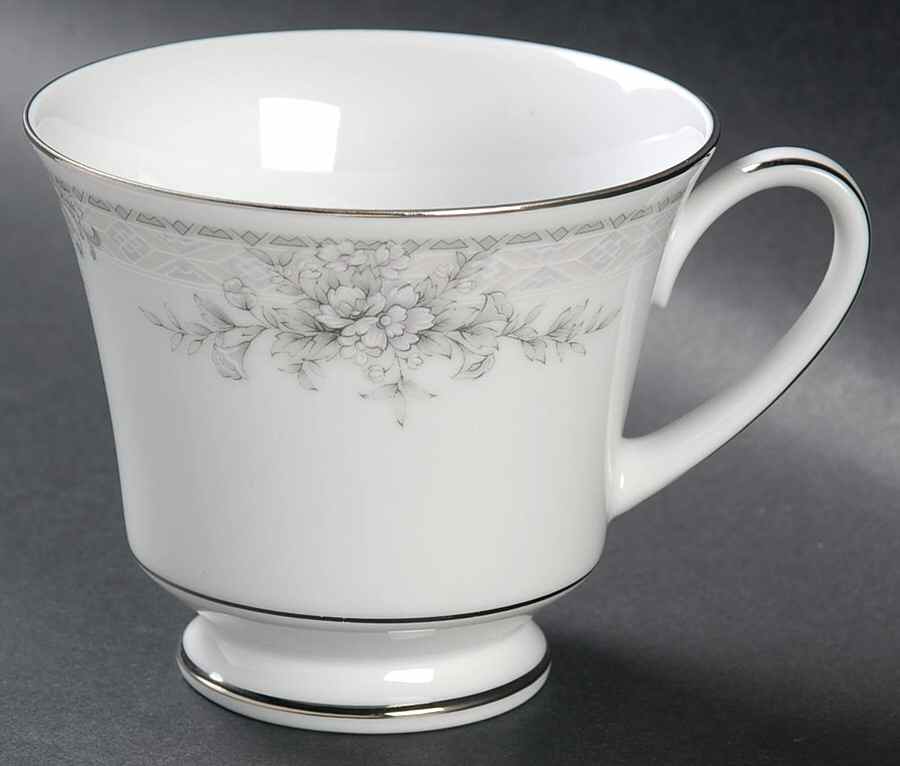 Sweet Leilani Footed Cup by Noritake-1