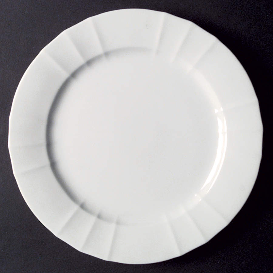 Swan Lake Dinner Plate by Noritake-1