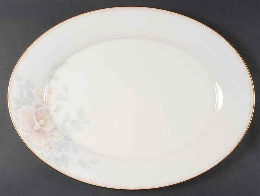 Sweet Surprise 15" Oval Serving Platter by Noritake-1