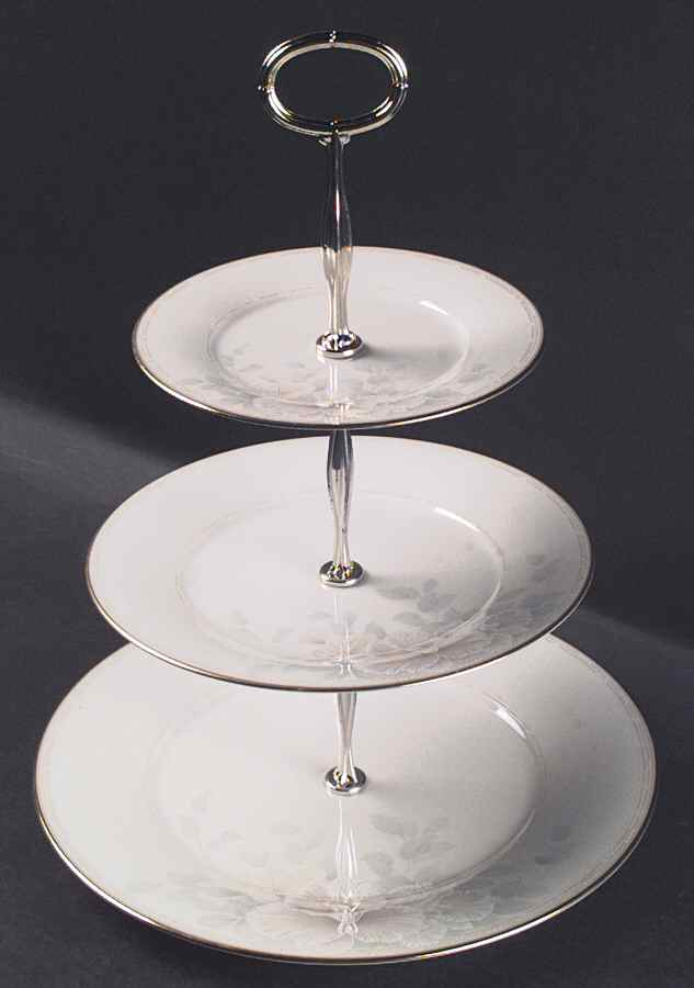 Sweet Surprise 13 7/8"-14 1/4" 3-Tiered Serving Tray(DP,SP,BB) HC by Noritake-1