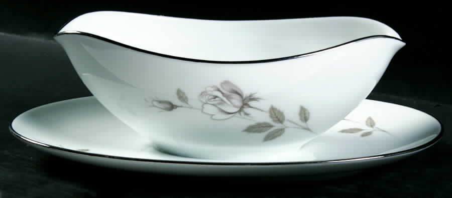 Sweet Talk Gravy Boat with Attached Underplate by Noritake-1