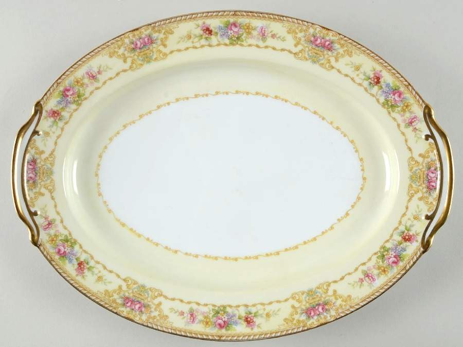 Symphony 13" Oval Serving Platter by Noritake-1