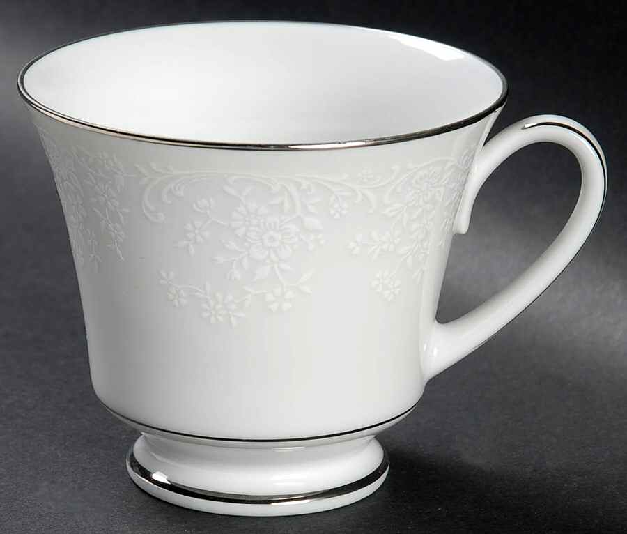Tahoe Footed Cup by Noritake-1