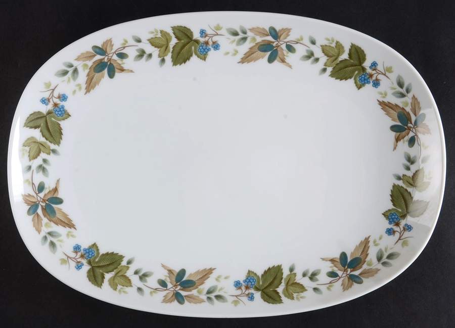 Tara 13" Oval Serving Platter by Noritake-1