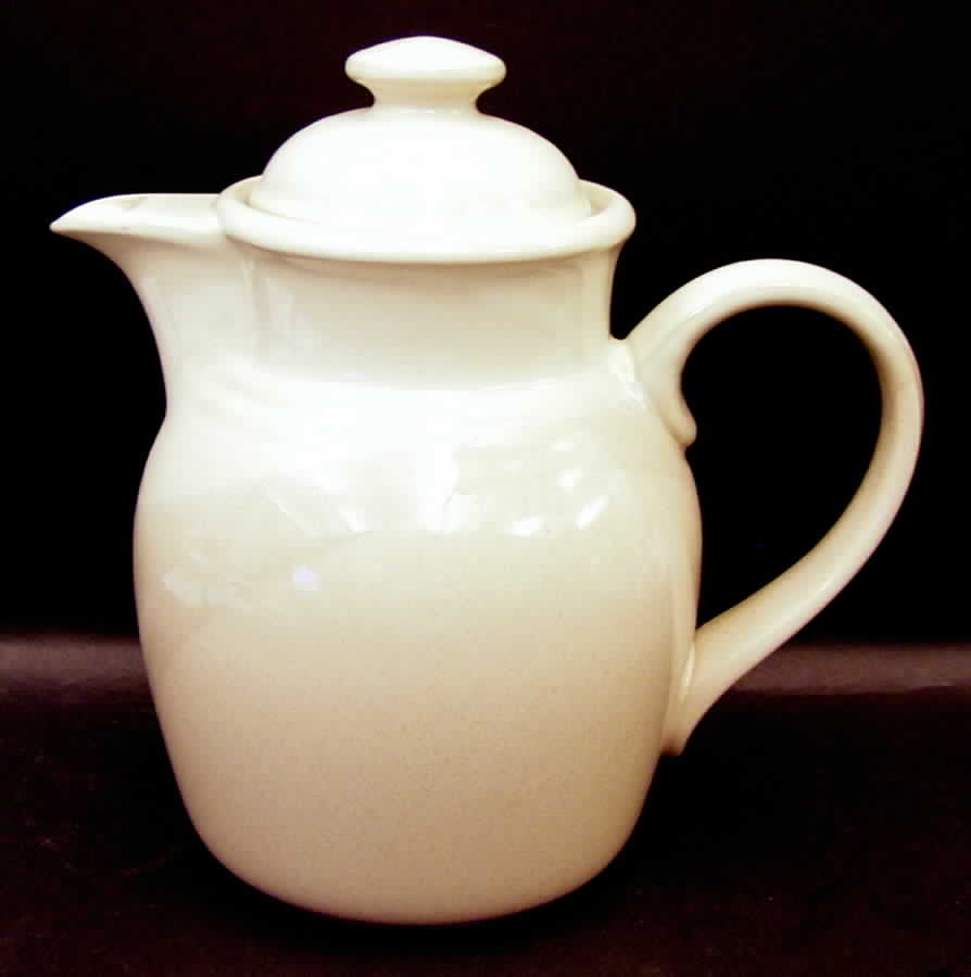Tawny Tea/Coffee Pot & Lid by Noritake-1