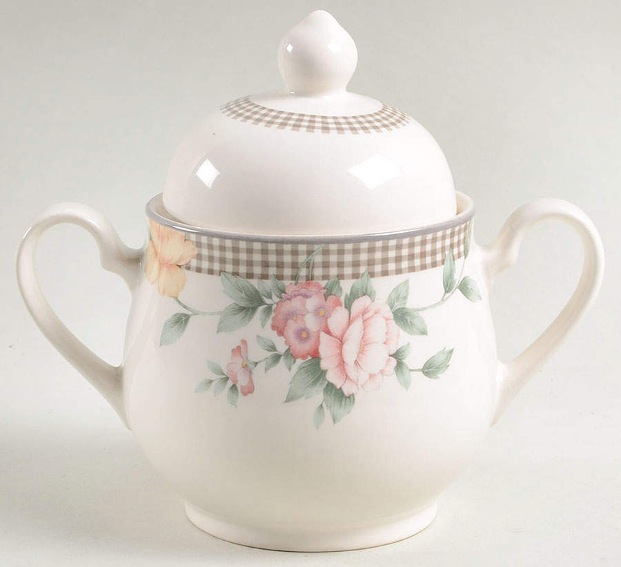 Terrace Cafe Sugar Bowl & Lid by Noritake-1