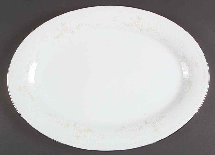 Temptation 16" Oval Serving Platter by Noritake-1