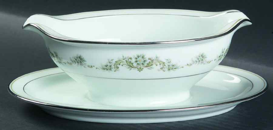 Thea Gravy Boat with Attached Underplate by Noritake-1