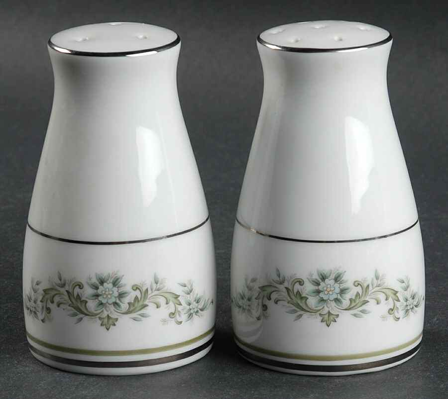 Thea Salt & Pepper Set by Noritake-1